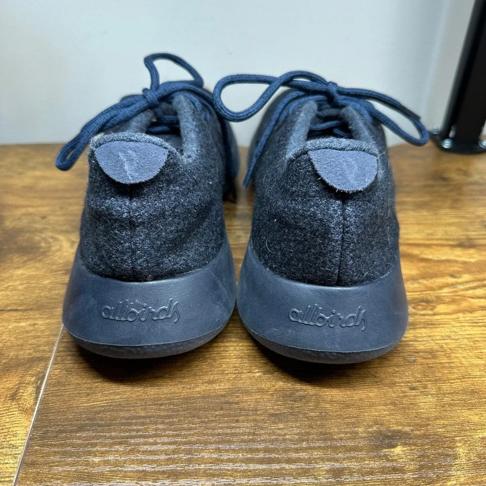 Allbirds Wool Runners Mens 11 Navy Blue Merino Wool Sneakers WR3MSVN110